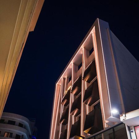 Raam Luxury Suites Ларнака Экстерьер фото