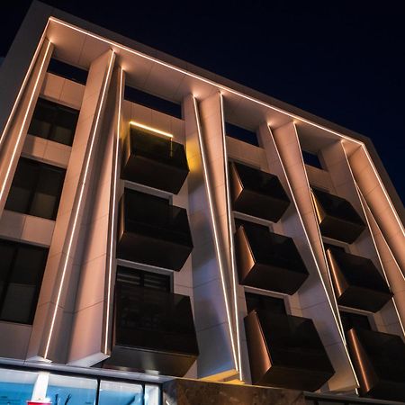 Raam Luxury Suites Ларнака Экстерьер фото