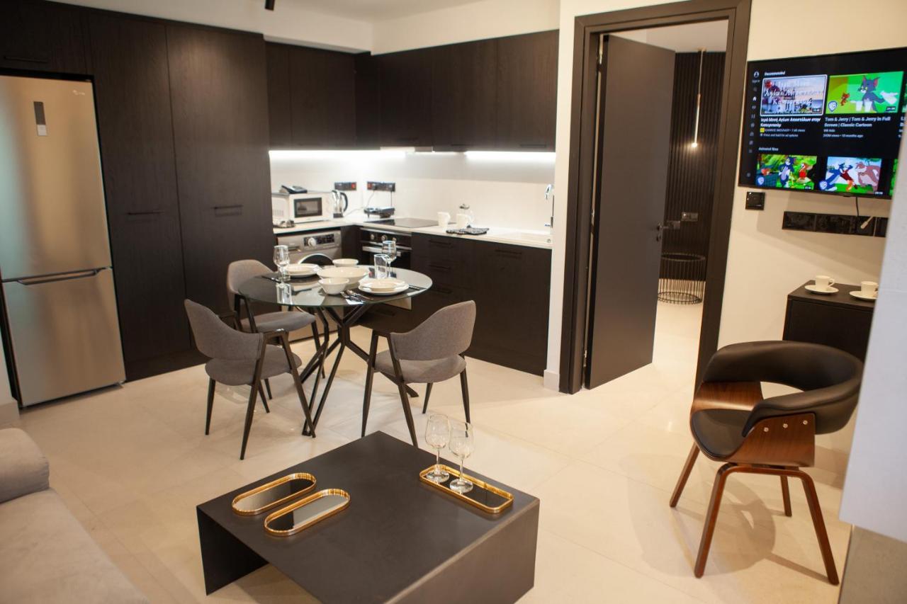 Raam Luxury Suites Ларнака Экстерьер фото
